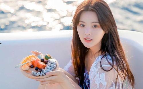 杨超越爆料最新消息,揭秘娱乐圈不为人知的秘密